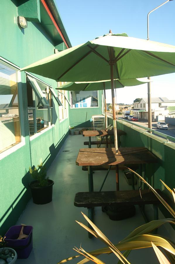 Mountain Jade Backpackers,Private Rooms & Studios Хокитика Екстериор снимка