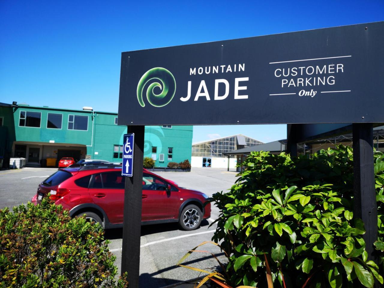 Mountain Jade Backpackers,Private Rooms & Studios Хокитика Екстериор снимка